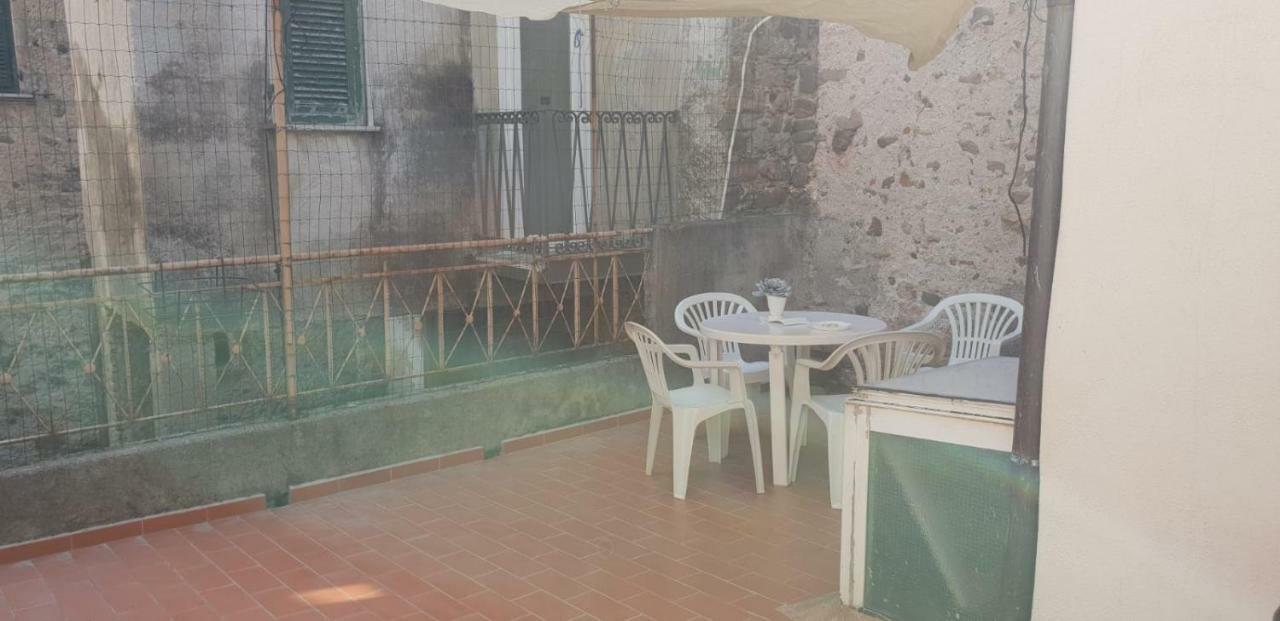 Terrazza Nel Borgo Apartman Santo Stefano di Magra Kültér fotó